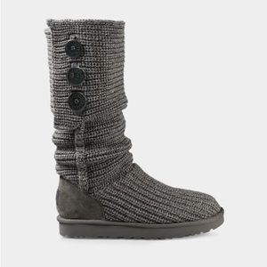 UGG Classic Carty Boot
